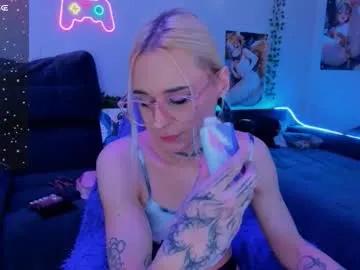 elli_26 on Chaturbate