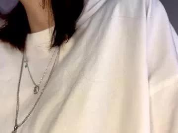 ellie_hollow on Chaturbate 