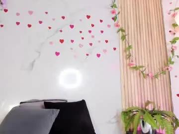 emmaclark_1 on Chaturbate