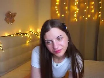 estrellabecnel — Goal: Hot lip tease fo you! ^^  #new #teen #18 #shy #young [23 tokens remaining]