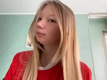 eugenakhouri on Chaturbate 