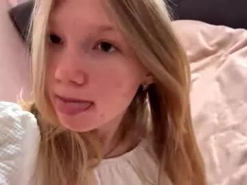 eugenakhouri on Chaturbate 