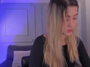 evebenson on Chaturbate 
