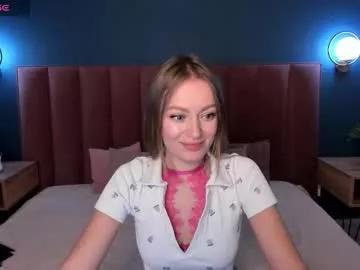 evelynpoole on Chaturbate 