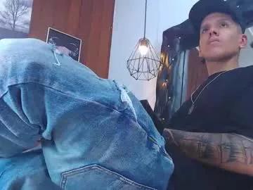 Freechat gaboreyes1 on Chaturbate
