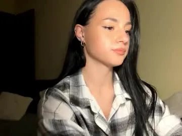 gaylashuhi on Chaturbate