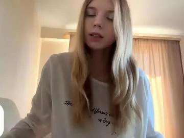 georgietiogangco — Wet my shirt + play with nipples  [1411 tokens left] I'm Chloe ^^ (Ticket show day) #new #shy #petite #teen #18