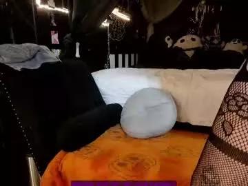 gigglemethis22 on Chaturbate 