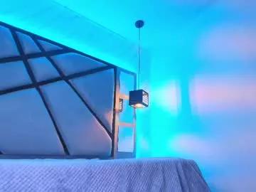 helenjoness_ from Chaturbate
