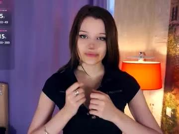 hollisdaffin — GOAL: take off my bra [8 tokens remaining] Welcome to my room! #smalltits #18 #joi #daddysgirl #new