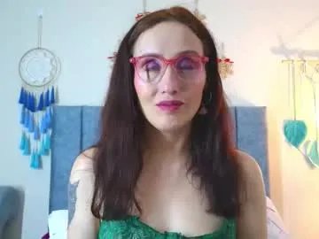 iberianmoonmk on Chaturbate
