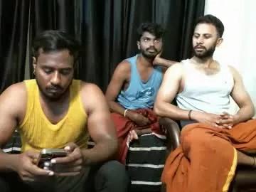 indiandesiguys2023 on Chaturbate 