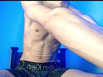 isaaclatino on Chaturbate 