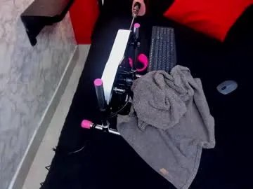 ivisbouncyass on Chaturbate 