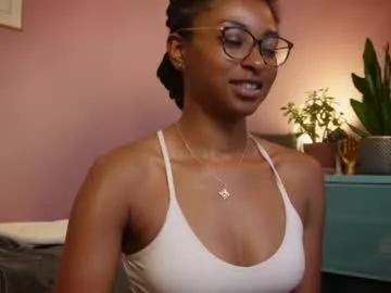 jada_valentine on Chaturbate