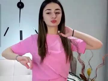 jaleesasahler — goal: let's touch my boobies with lift up shirt Hi! My name is Iris, I'm #18 y.o., #new and #skinny girl. #teen #shy [66 tokens remaining]