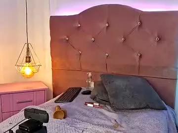 janne_moon from Chaturbate