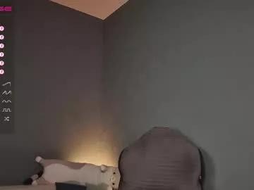 jenniee_ on Chaturbate 
