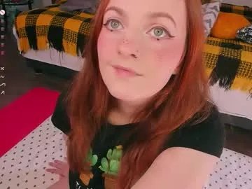 juliet_schoolgirl on Chaturbate