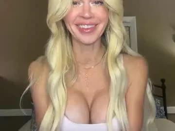 karabearr on Chaturbate