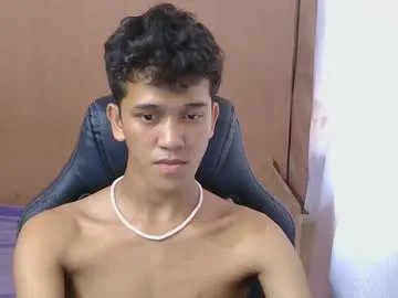 ken_bigcockxx on Chaturbate