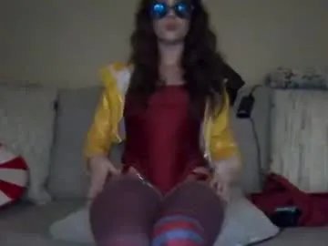 kr3amykay on Chaturbate