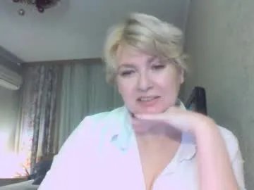 laramrs on Chaturbate