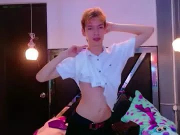 liam_green1 — GOAL: oil in my ass (33) [1000 tokens remaining] Welcome to my room! #feet #blonde #gey #lovense #new #19 #