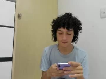 lildan18 on Chaturbate 