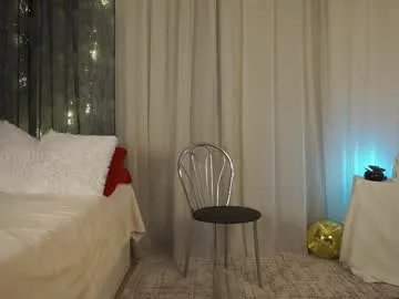 little_heart_andreea — if you behave i might get naked for you #milf #mature #cumshow   #tease #heels #feet #stockings #nylon #pvt  #dangle