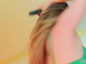 lizzymontana on Chaturbate