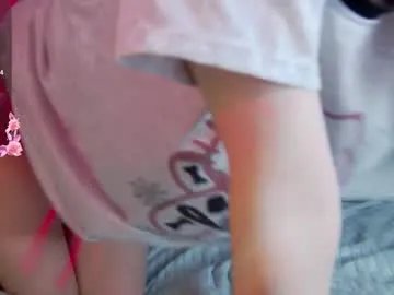 lkama_sutral on Chaturbate