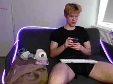 logan_fraser on Chaturbate