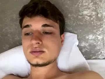 london_tomy on Chaturbate