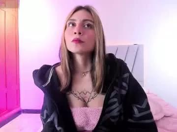 loolii_pink — GOAL: show nude [111 tokens remaining] Hello ! Your girl is here, let's to get naked  100 tk  #milk #bigboobs #pregnant #18 #new