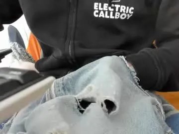 luckydrakex — Luckydrakex's room #c2c #uncut #cum #dilf