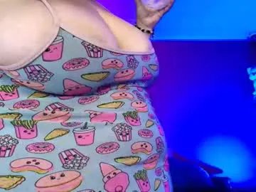 lulubigtitts — | #deepthroat #latina #slut #bigboobs #bbw |