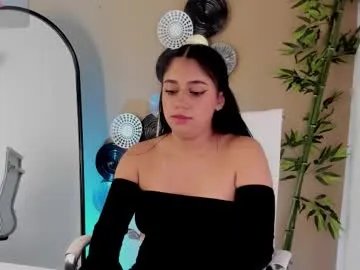 luna_cute14 on Chaturbate