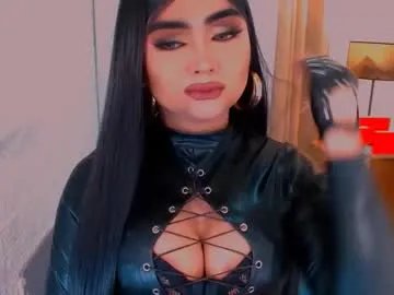 luxsasha on Chaturbate