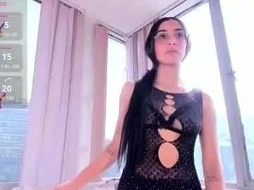 lya_brown on Chaturbate