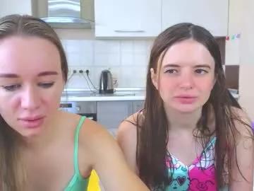 Freechat magical_mermaids on Chaturbate