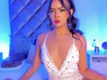 malaia_hills from Chaturbate
