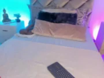 malaia_hills from Chaturbate