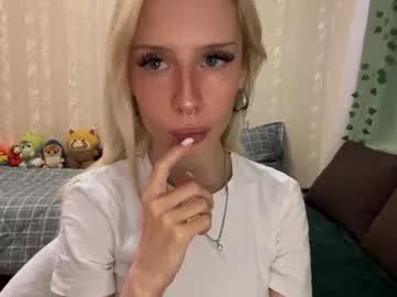 maribelchauhdrey — Goal:Look at my whole body!   -My name is Molly and I'm #18 year old and i am #shy #new #young girl with #smalltits figure it's my first day here [34 tokens remaining]