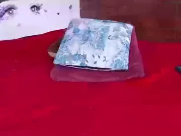 mature_liaa on Chaturbate