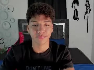 maximiliano_khalil on Chaturbate