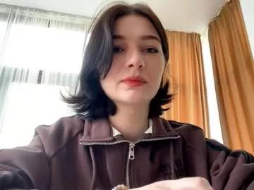 meglusardi — Goal:   - Stand up and spin (my first goal) -   Hi Im Megan , in #new here sorry if m so #shy beacause im just #18 #pretty #young [19 tokens remaining]