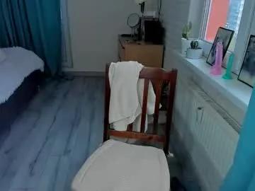 mia_brackenridge — take off your clothes and jump #bigboobs #cute #c2c #natural #german [0 tokens remaining]