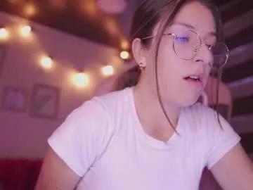 milly_kenner on Chaturbate 