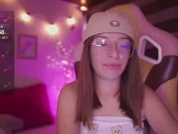 milly_kenner on Chaturbate 